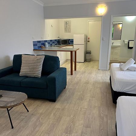 Cardwell Beachfront Motel Zewnętrze zdjęcie