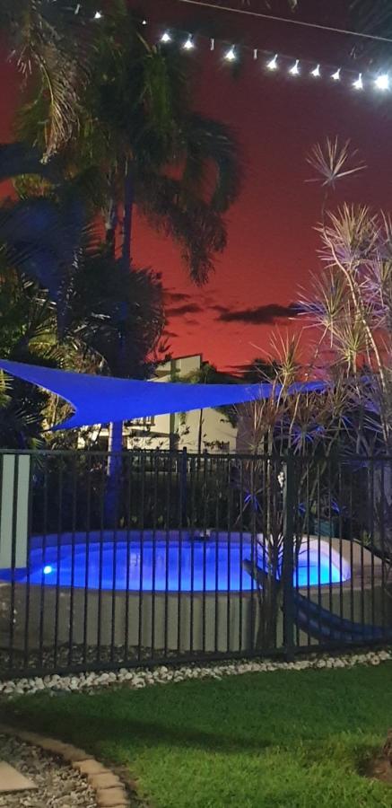 Cardwell Beachfront Motel Zewnętrze zdjęcie