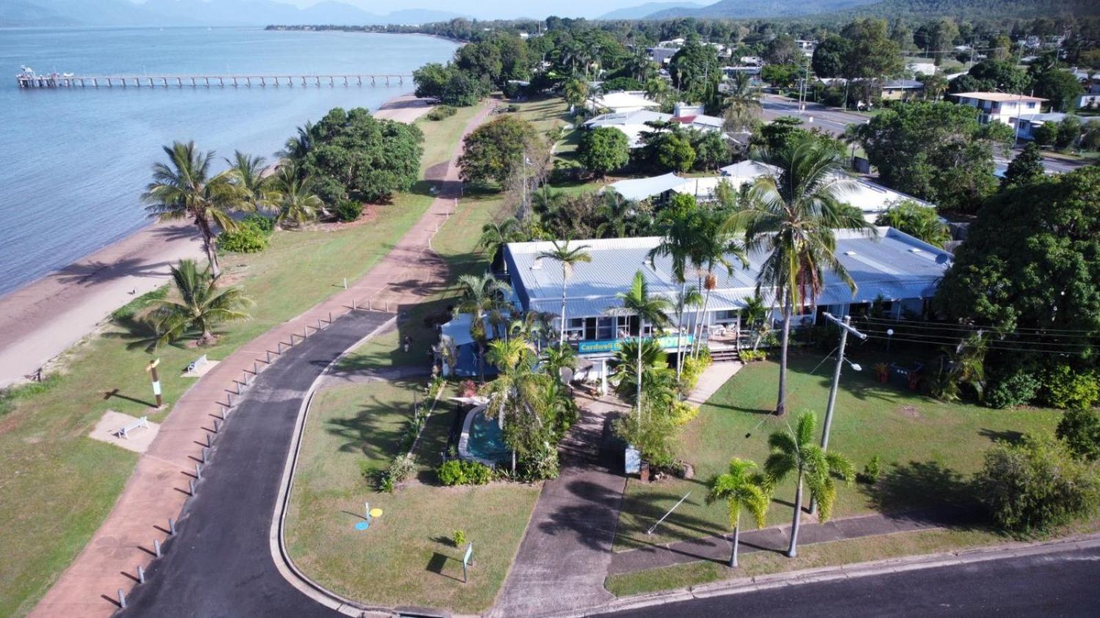 Cardwell Beachfront Motel Zewnętrze zdjęcie