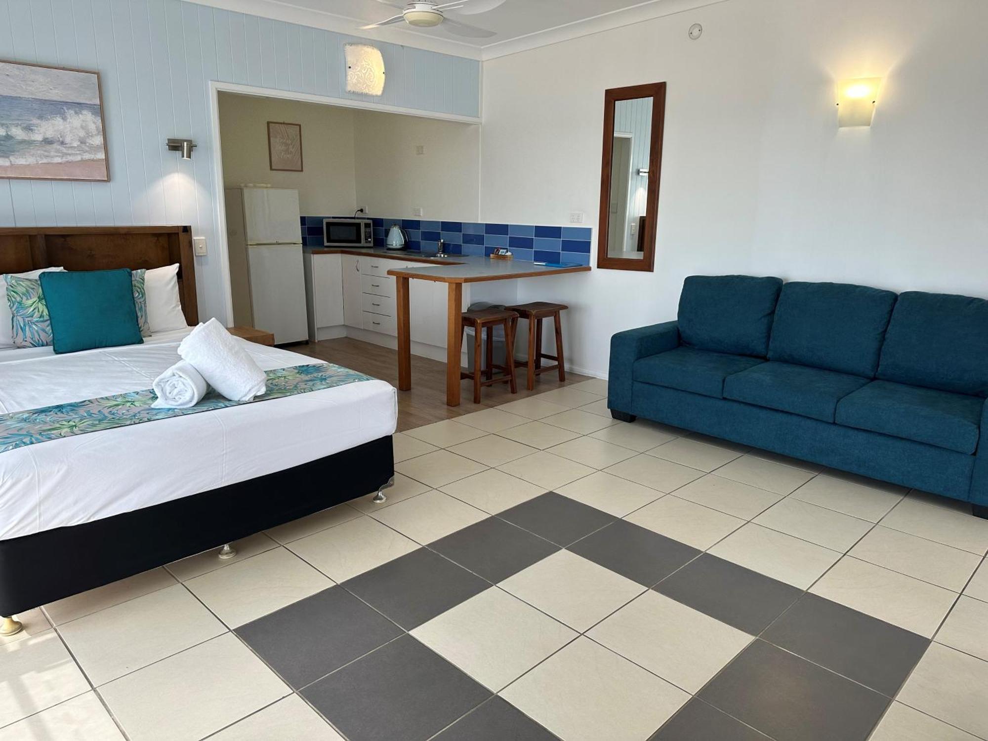 Cardwell Beachfront Motel Zewnętrze zdjęcie